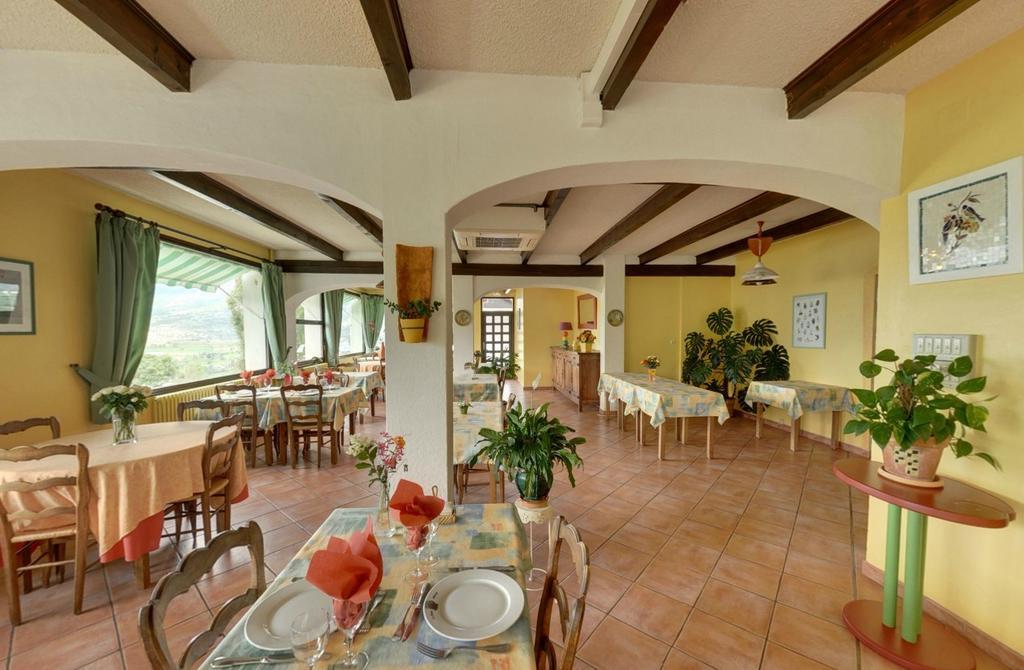 La Bonne Auberge ริซูล ภายนอก รูปภาพ
